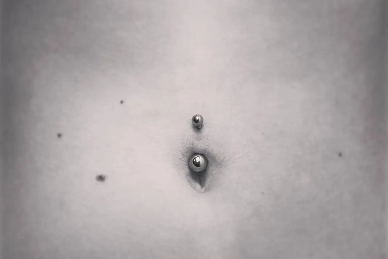 Piercing Elli